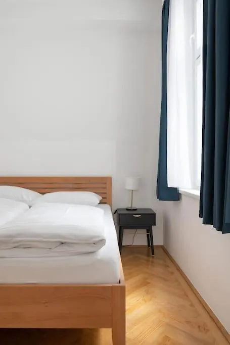 Apartment Altbau Traum Mit Klimaanlage Im Zentrum, Ruhelage Vienna
