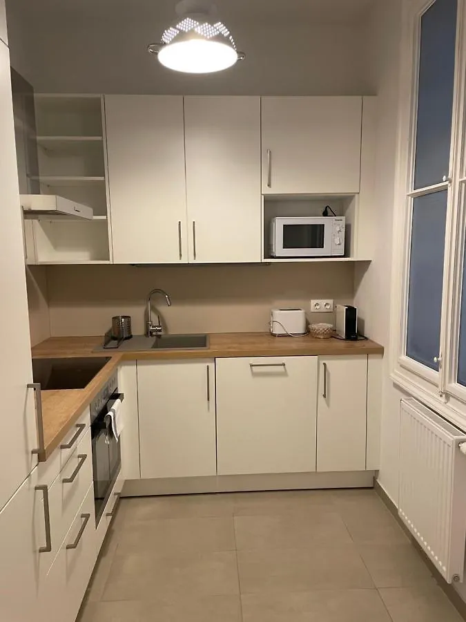 Altbau Traum Mit Klimaanlage Im Zentrum, Ruhelage Vienna 0*,  Austria