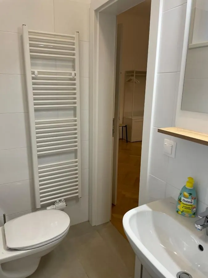 Altbau Traum Mit Klimaanlage Im Zentrum, Ruhelage Vienna