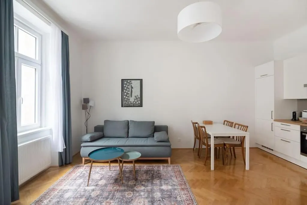 Apartment Altbau Traum Mit Klimaanlage Im Zentrum, Ruhelage Vienna
