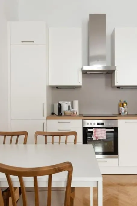 Altbau Traum Mit Klimaanlage Im Zentrum, Ruhelage Vienna 0*,