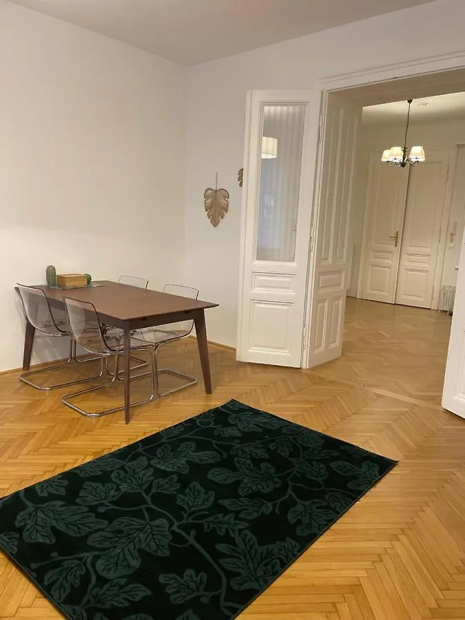 Altbau Traum Mit Klimaanlage Im Zentrum, Ruhelage Vienna Austria