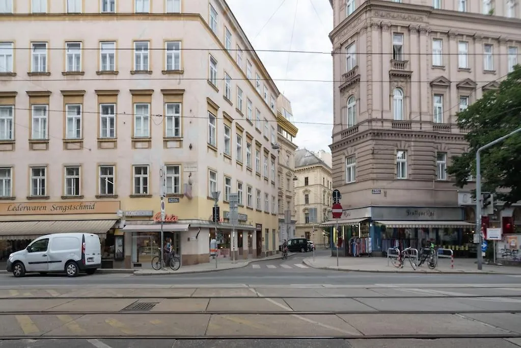 Altbau Traum Mit Klimaanlage Im Zentrum, Ruhelage Viena