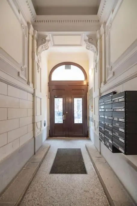 Apartamento Altbau Traum Mit Klimaanlage Im Zentrum, Ruhelage Viena Áustria